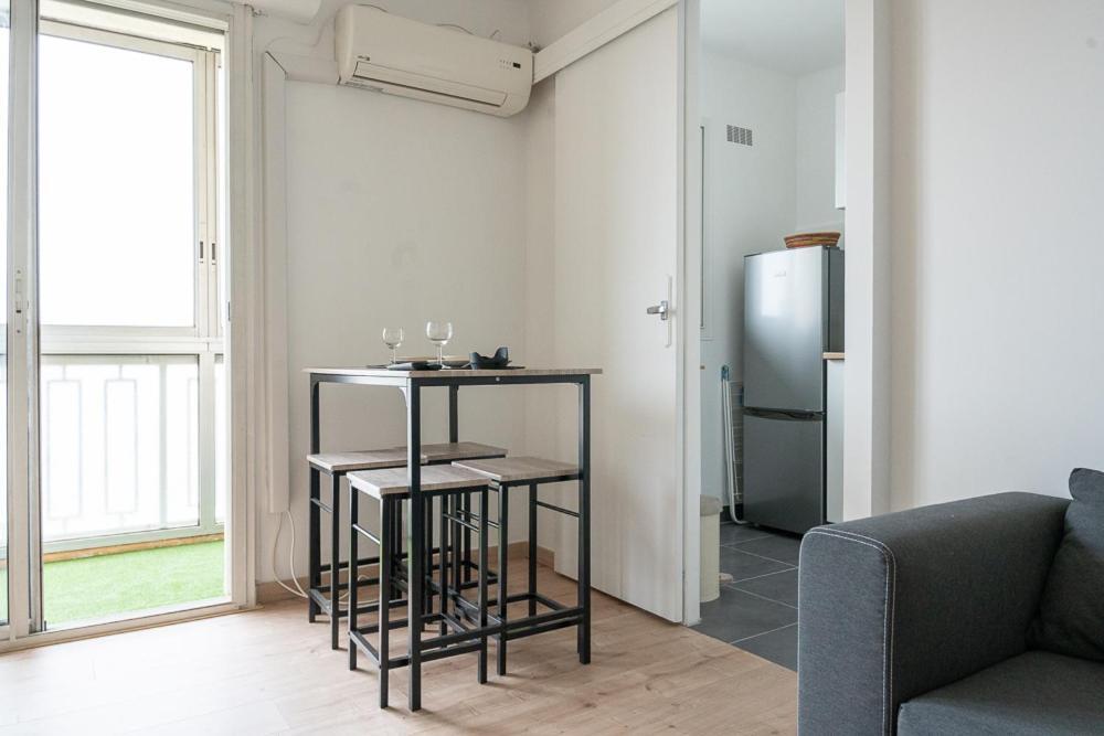 Studio Cocooning 2 Etoiles I Wifi I Clim I Plage 7Min A Pied Apartment เฟรฌูส ภายนอก รูปภาพ